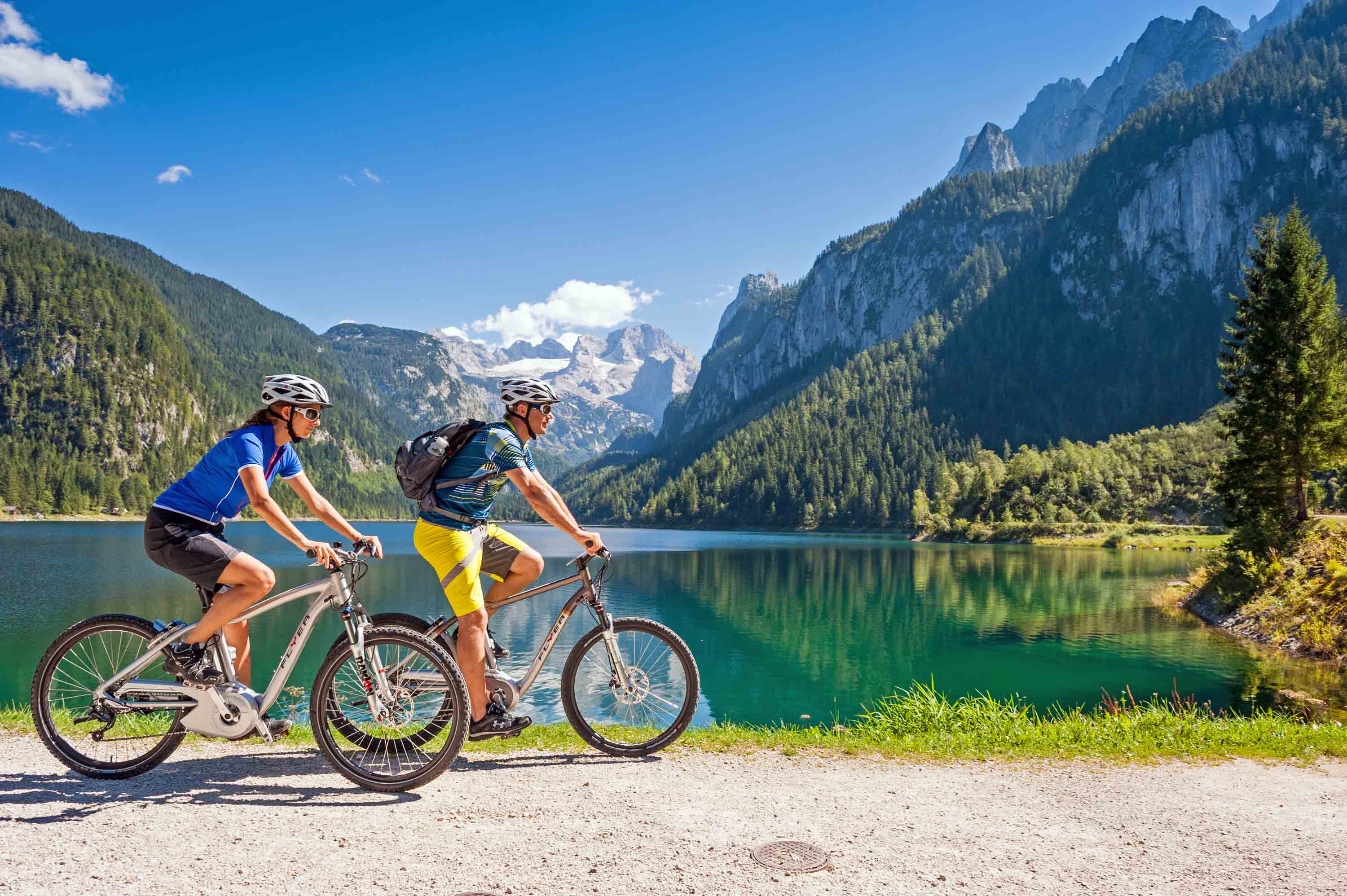 Fahrradfahren im Salzkammergut Familienurlaub Urlub mit Kindern Urlaub mi Hund